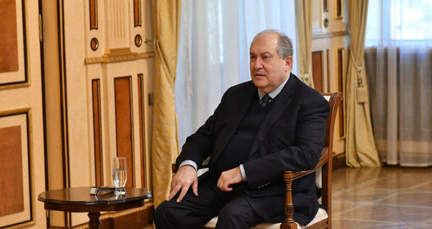 Sarkisyan yenə Paşinyanın müraciətini rədd etdi: Siyasi böhran dərinləşir