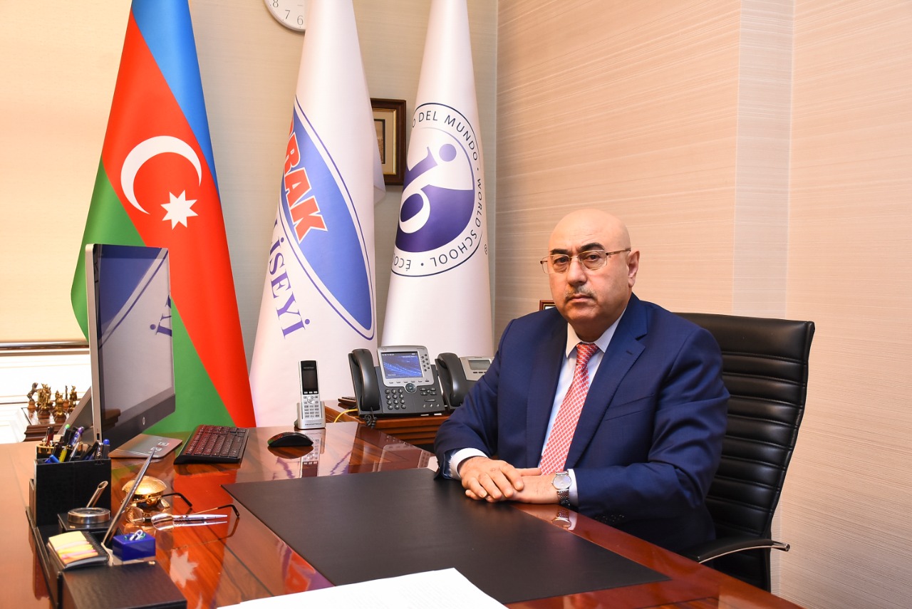 "İnformasiya savaşının önündə dayanan qətiyyətli lider"