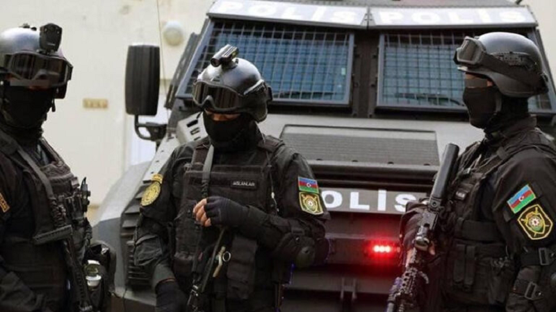 Polis Bakıda əməliyyat keçirdi - saxlanılanlar var