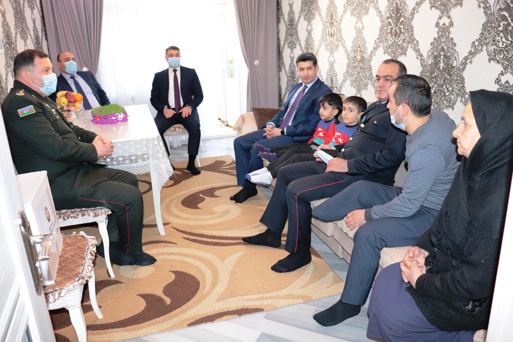Naftalanda Vətən Müharibəsi şəhidlərinin ailələri və qazilər ziyarət edilib - FOTOLAR