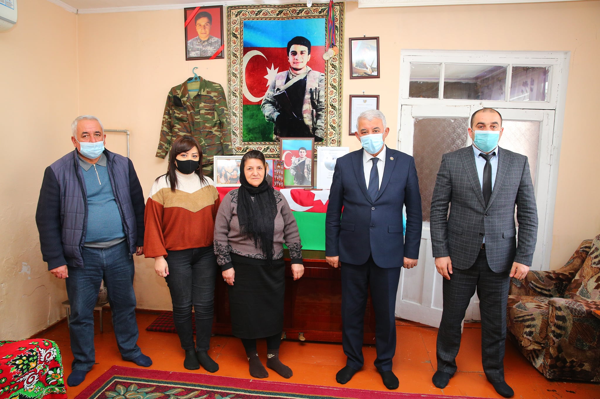 Binəqədi rayonunda şəhid ailələrinin ziyarəti davam edir - FOTOLAR