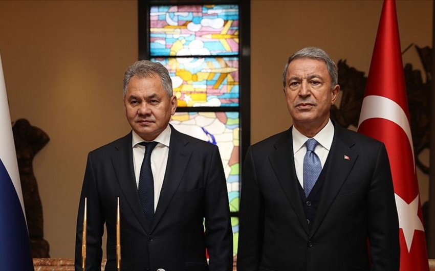 Hulusi Akarla Sergey Şoyqu arasında telefon danışığı olub