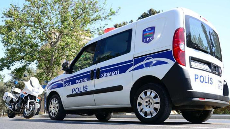 Bakıda büst oğurlandı