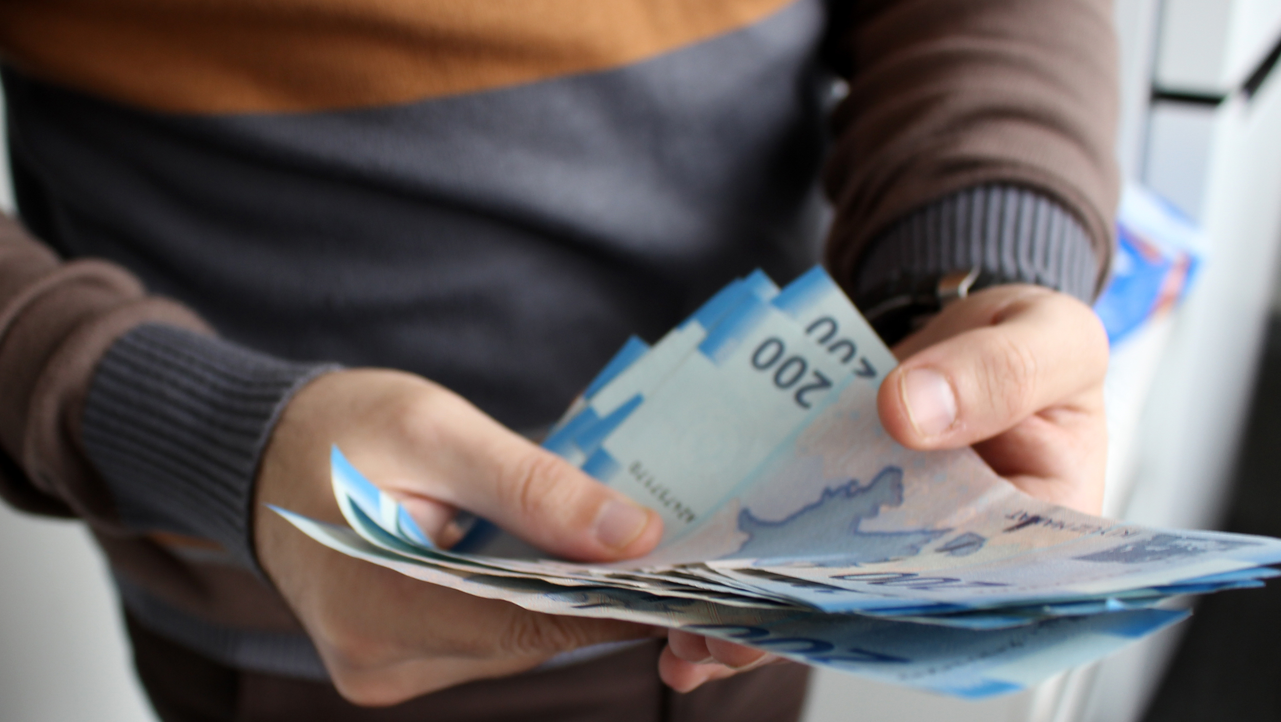 Maaşından pul tutulanlara vacib xəbər - Aprelin 1-dən...