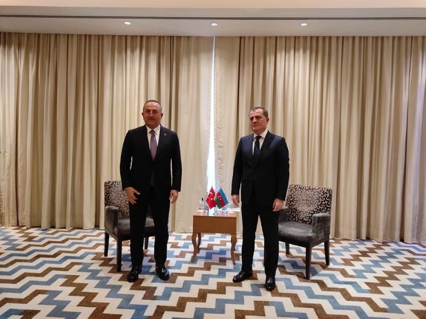 Ceyhun Bayramov Mövlud Çavuşoğlu ilə görüşüb