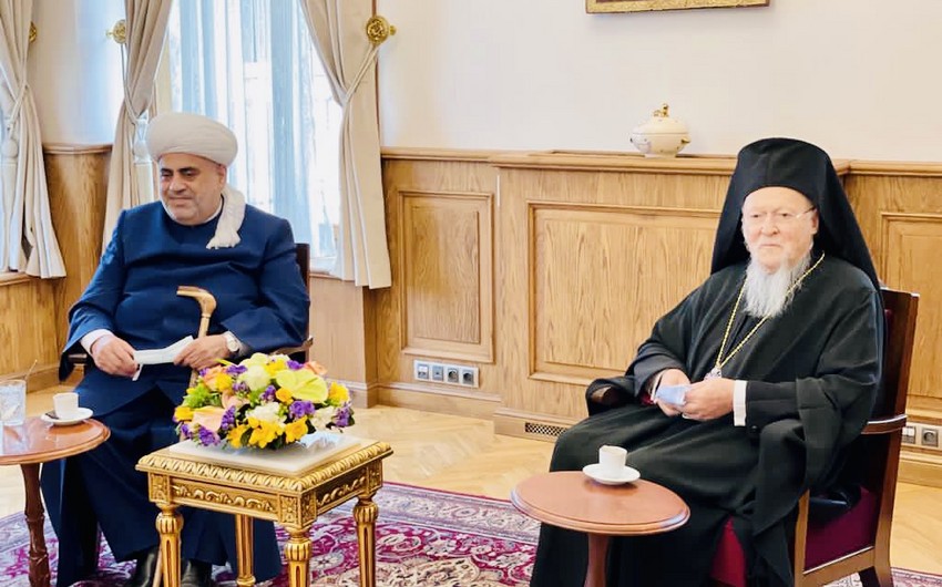 Allahşükür Paşazadə patriarxı Qarabağdakı məscidləri və kilsələri birlikdə ziyarətə dəvət edib