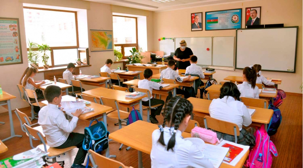 Azərbaycanda daha bir məktəb koronavirusa görə bağlandı