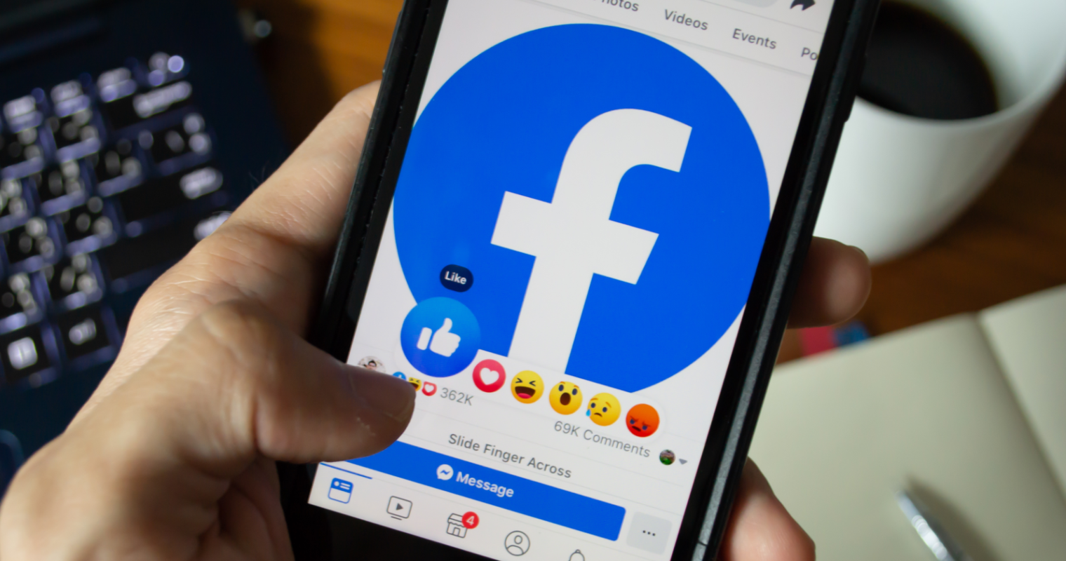 Yarım milyard “Facebook” istifadəçisinin məlumatları internetə sızıb