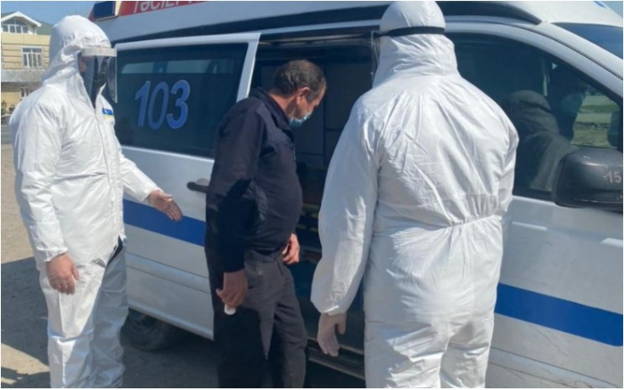 Saatlıda koronavirus xəstəsi küçədə saxlanılıb