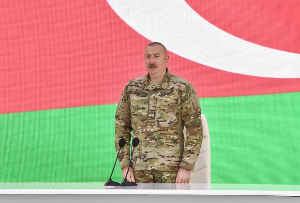 İlham Əliyev: “Şəhidlərimizin intiqamını döyüş meydanında aldıq”