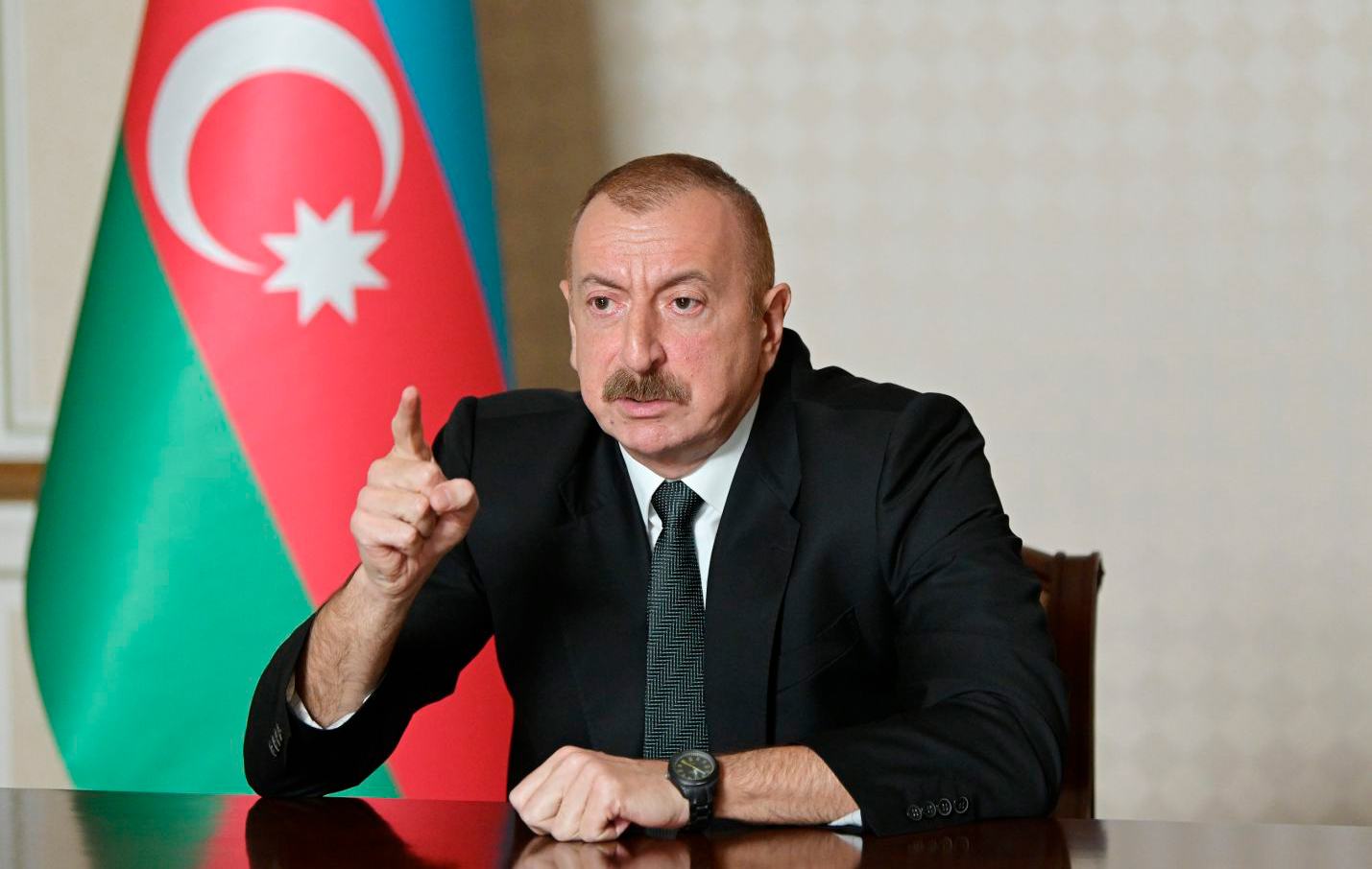 İlham Əliyev: “Biz Zəngəzur dəhlizinə qayıdırıqsa, niyə də İrəvana qayıtmayaq?”