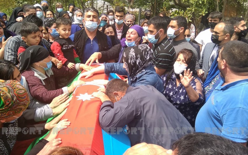 Azərbaycan Ordusunun şəhid hərbi qulluqçusu dəfn olundu - FOTOLAR