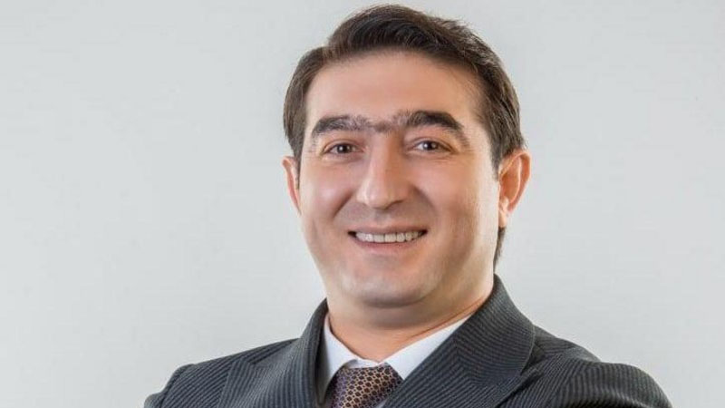 Deputatlığa keçmiş namizədə vəzifə verildi