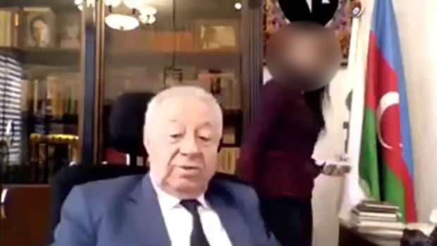 Sabiq deputat Hüseynbala Mirələmovun əxlaqsız videosu yayıldı - VİDEO