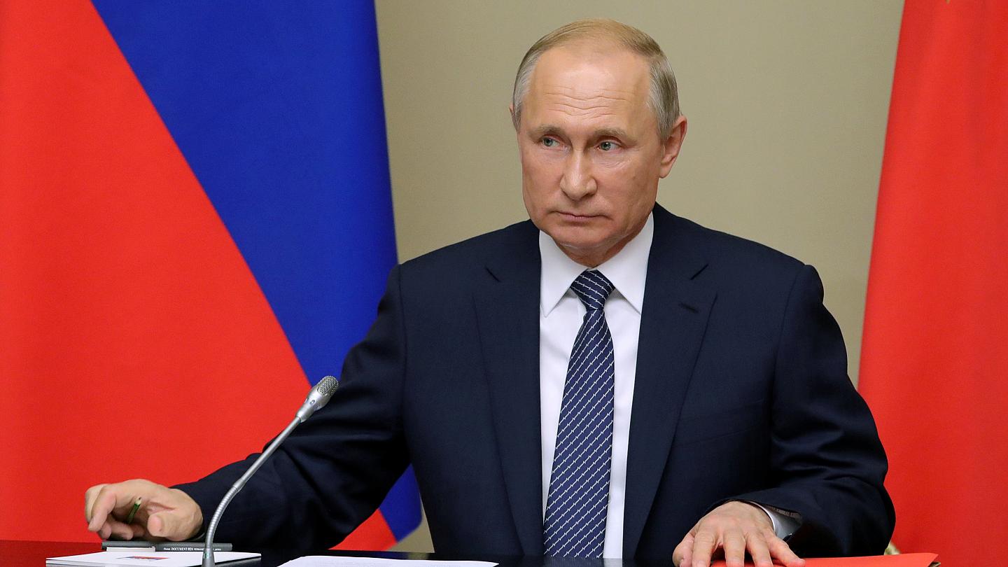 Putin Zelenskinin Donbasda görüşmək təklifinə cavab verdi