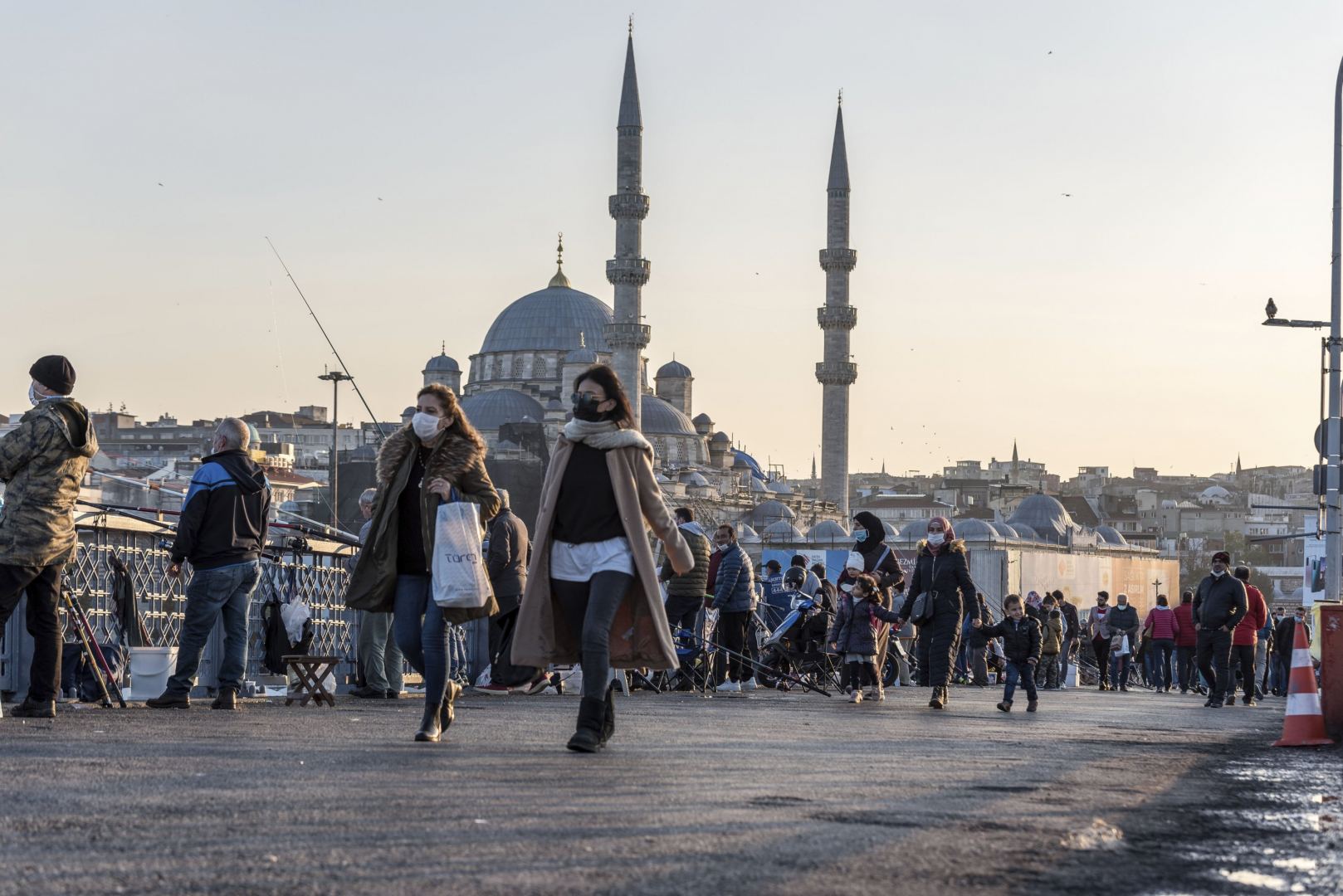 Türkiyədə son sutkada koronavirusdan 51 236 nəfər sağalıb