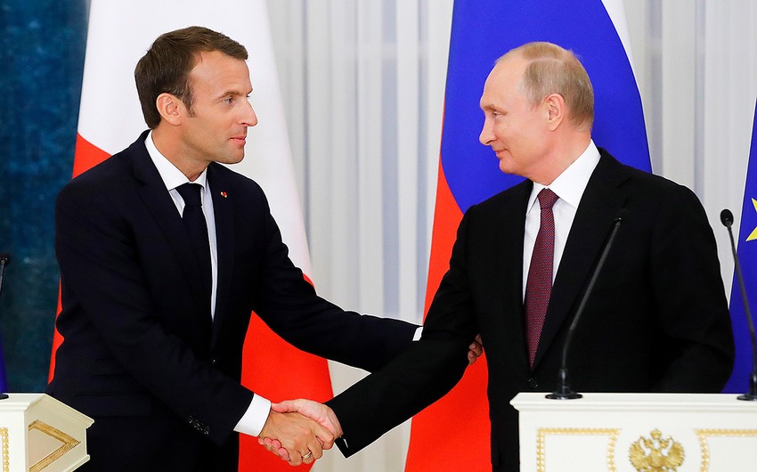 Putin və Makron Qarabağı müzakirə ediblər