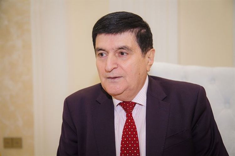 Koronavirusa yoluxan Baloğlan Əşrəfov vəfat etdi