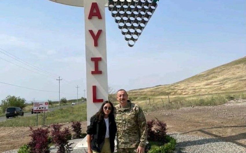 Prezident: "Eyni dizaynla “Cəbrayıla xoş gəlmişsiniz!” lövhəsini bərpa etdik"