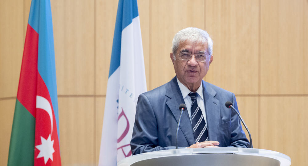 Prezident Hafiz Paşayevi təltif etdi