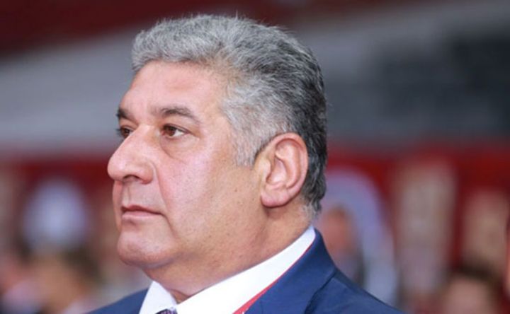 Gənclər və İdman Nazirliyi: Azad Rəhimov vəfat etməyib