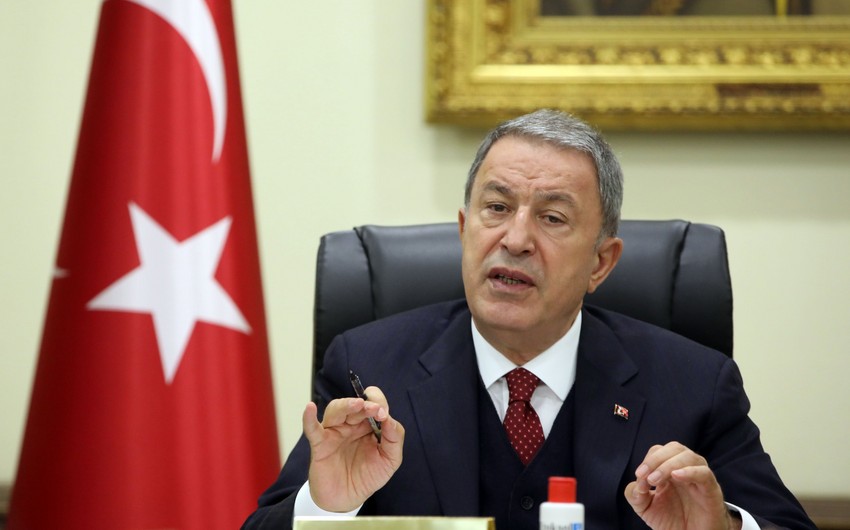 Hulusi Akar: "Ermənilərə qarşı soyqırım qətiyyən olmayıb"