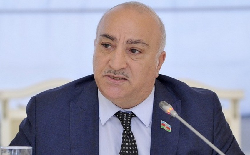 Deputat: "Ehtiyac o qədər çoxdur ki, 30 ildir ki, pəncərəmi dəyişə bilmirəm"