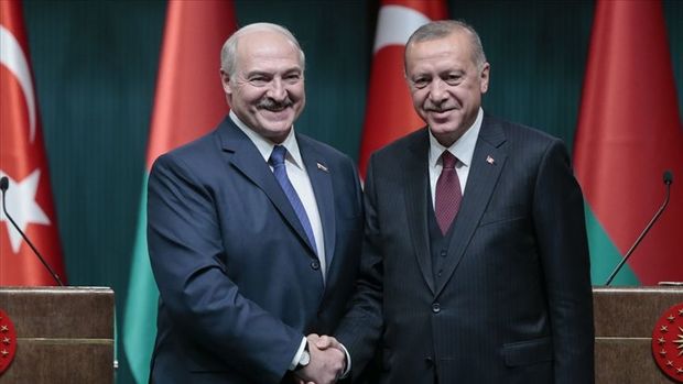Ərdoğanla Lukaşenko arasında telefon danışığı olub