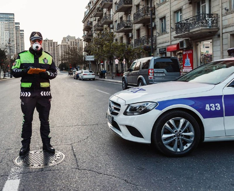 “Saxla” əmrinə tabe olmayan sürücü oğurladığı maşından düşərək qaçdı
