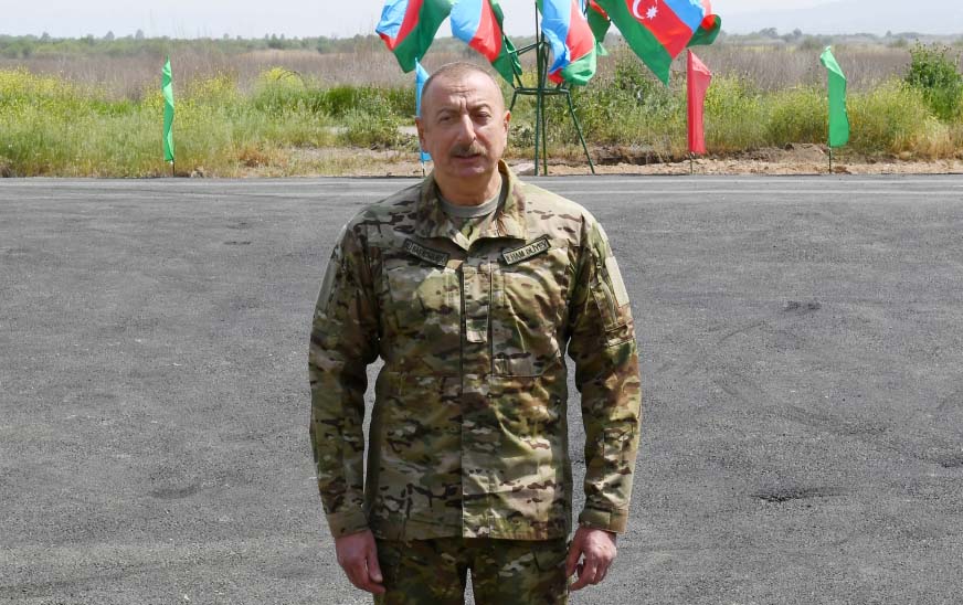 Prezident İlham Əliyev Şuşada yeni məscidin təməlini qoydu