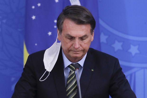 Braziliya prezidenti karantin tədbirlərini pozduğu üçün külli miqdarda cərimələndi