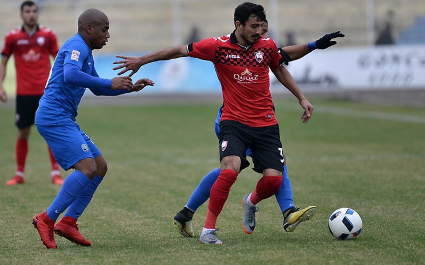 "Sabah" millimizin futbolçusu ilə vidalaşdı