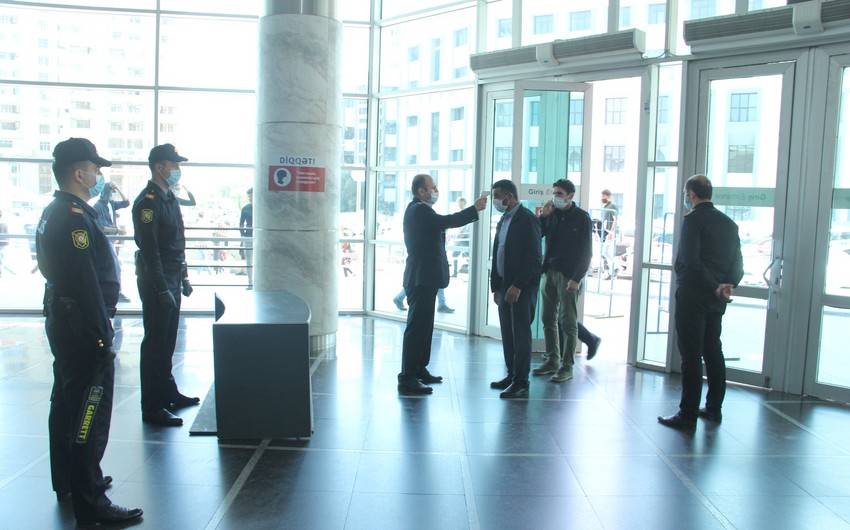 Metrodan istifadə edən sərnişinlərin hərarəti yoxlanılacaq