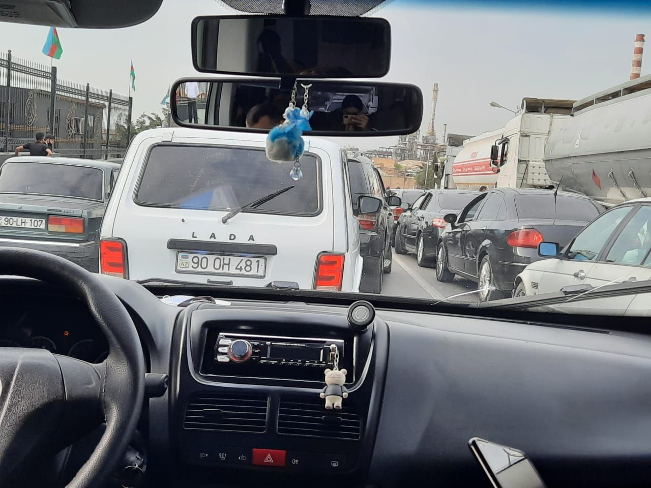 Bakıda nəqliyyatın hərəkəti iflic oldu - FOTO