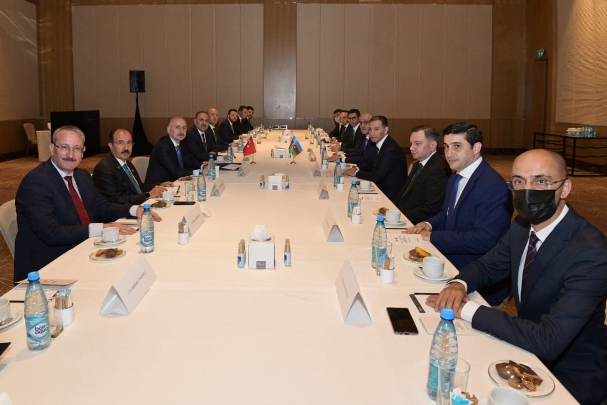 Azərbaycanla Türkiyə arasında peyk xidmətləri üzrə əməkdaşlıq müzakirə olunub