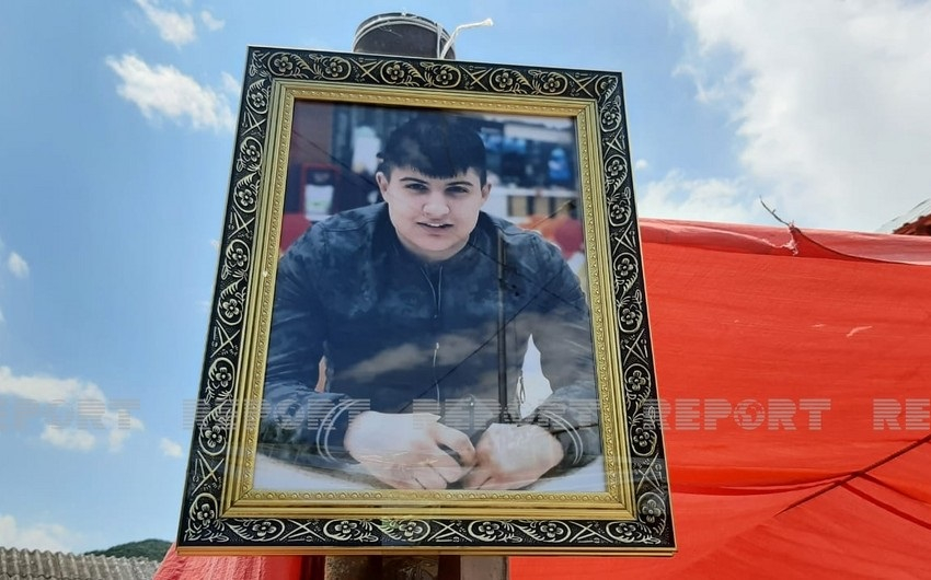 Rusiyada polisin qətlə yetirdiyi azərbaycanlı gənc Gürcüstanda dəfn edildi