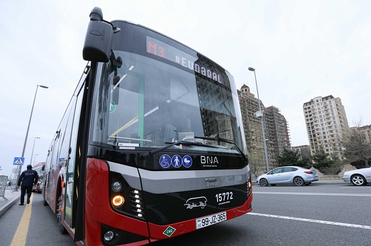 Bu gün marşrut xətləri üzrə avtobusla sərnişindaşıma dayandırılır - Metro isə...