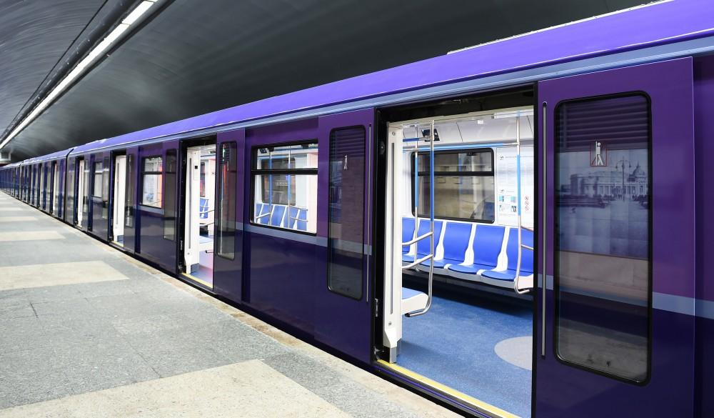 Bakı metrosunda hadisə - Qara tüstü yayıldı
