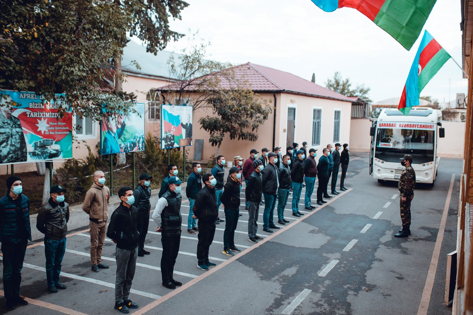 Müddətli həqiqi hərbi xidmət çağırışçılarının nəzərinə