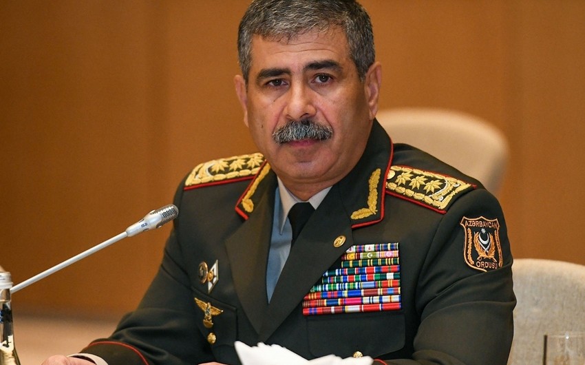 Zakir Həsənov Azərbaycan Ordusu təbrik etdi