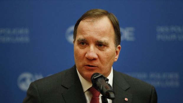 İsveçin Baş naziri tutduğu vəzifədən istefa verib