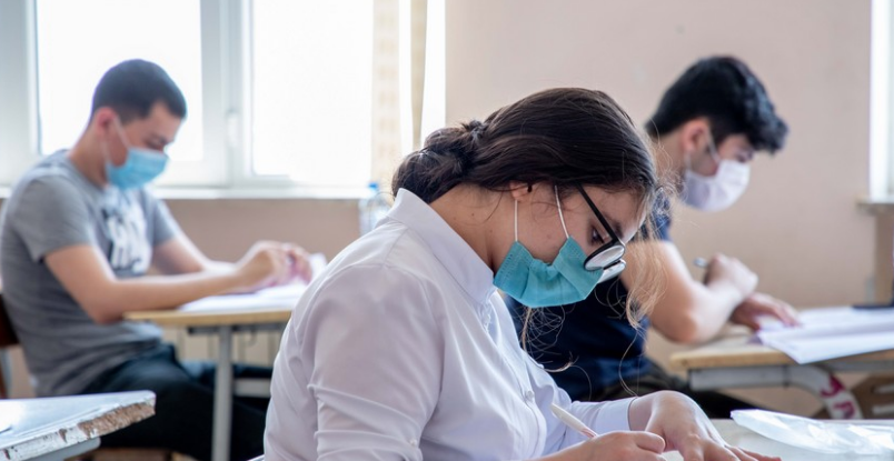 Bugünkü imtahanın test tapşırıqlarının düzgün cavabları açıqlandı
