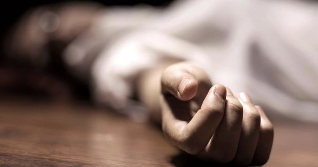 Azərbaycanda uşaq bağçasının qarşısında qadın meyiti aşkarlandı