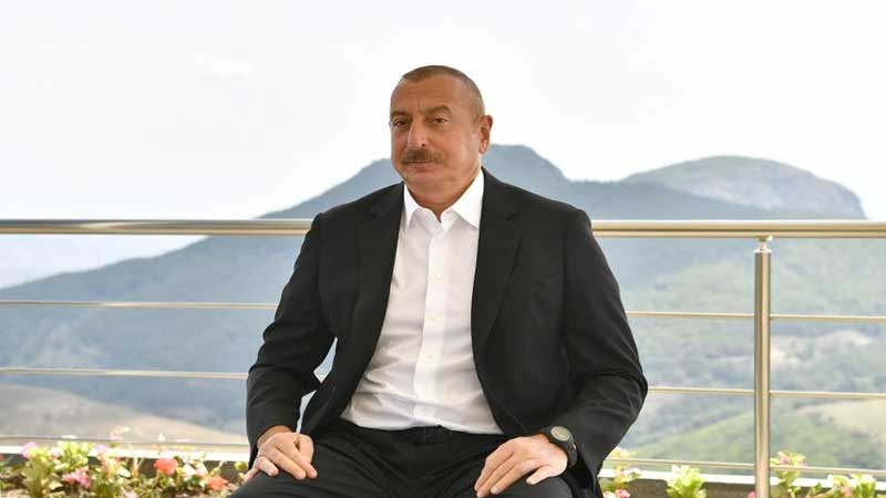 İlham Əliyev: "Nə status var, nə Dağlıq Qarabağ"