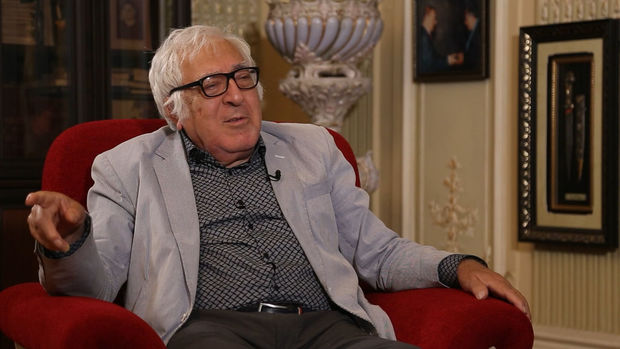 Yazıçı Anar: “Şou-biznesdə elə adamlar var ki, Təhminə onların yanında rahibədir” - VİDEO