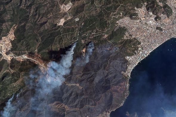 Türkiyədəki yanğınların kosmosdan görüntüsü - FOTO