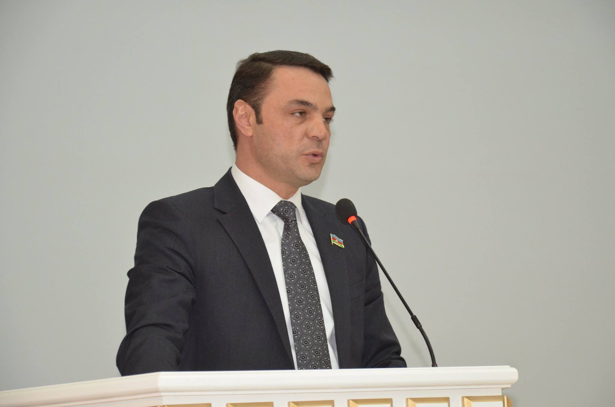 İntizam komissiyası Eldəniz Səlimovun məsələsinə baxır