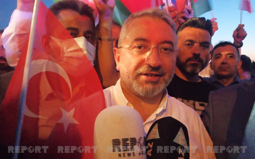 Türkiyənin bələdiyyə sədri: “Azərbaycanlıları qardaşımız olaraq sevirik”