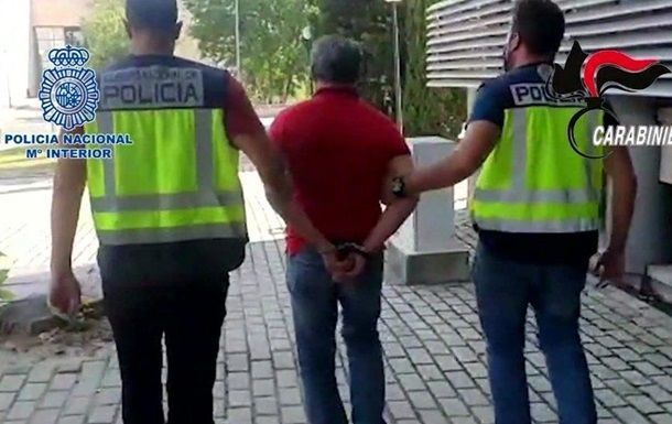 İtaliyalı mafiya başçısı ələ keçirildi