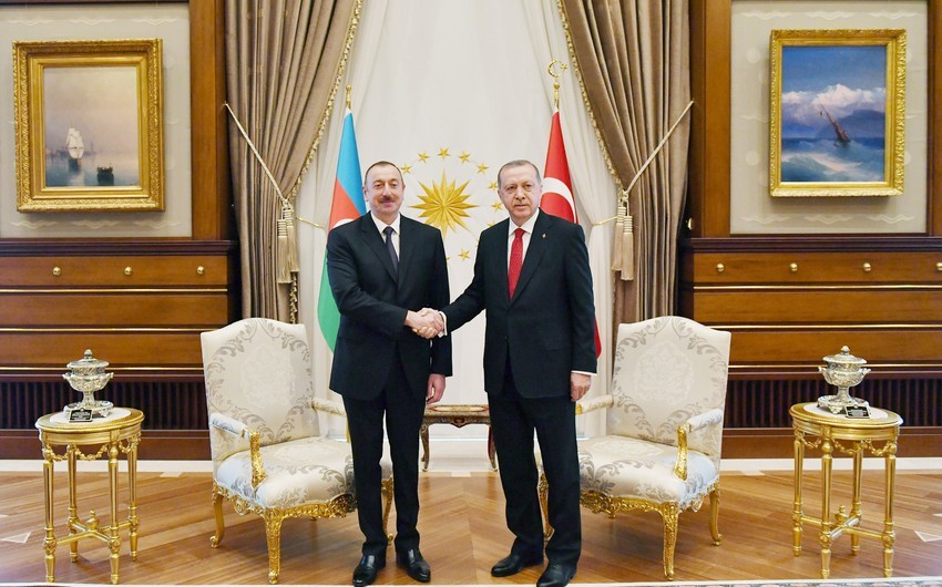İlham Əliyev və Ərdoğan sərhəddəki vəziyyəti müzakirə ediblər